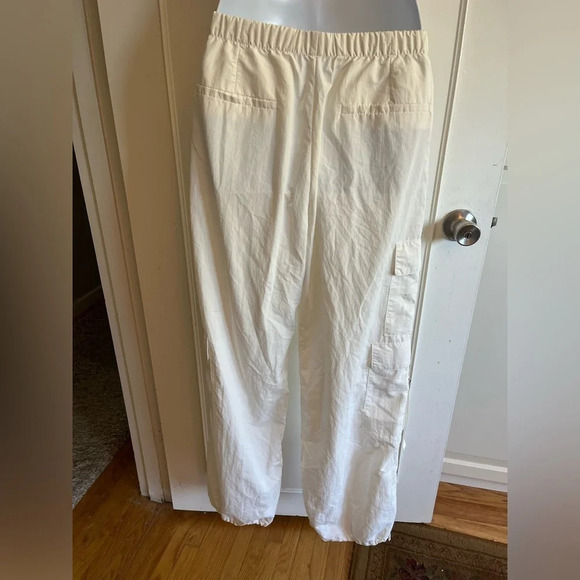 Zara Parachute cargo white pants  size small - Picture 9 of 16